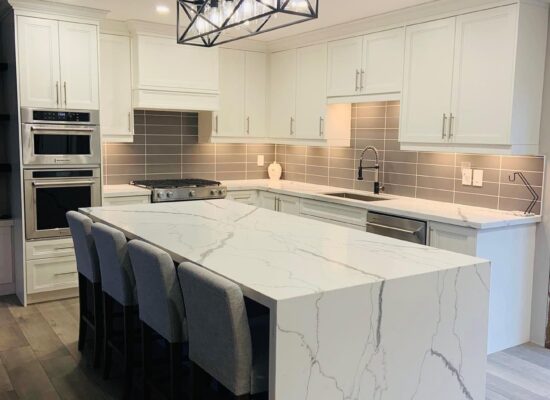 Modern kitchen renovation in Burlington